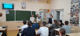 Петровские школьники общаются с друзьями по переписке